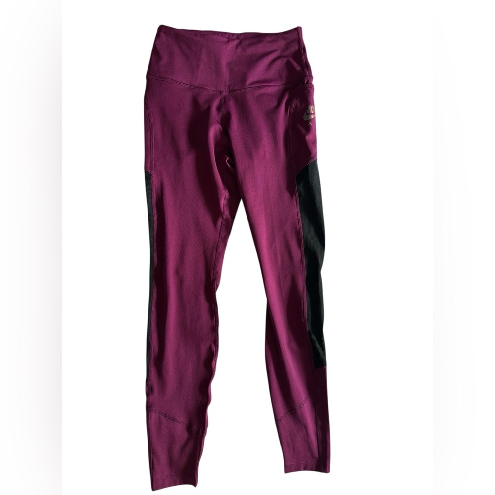 Nike Dri Fit - XS Women’s